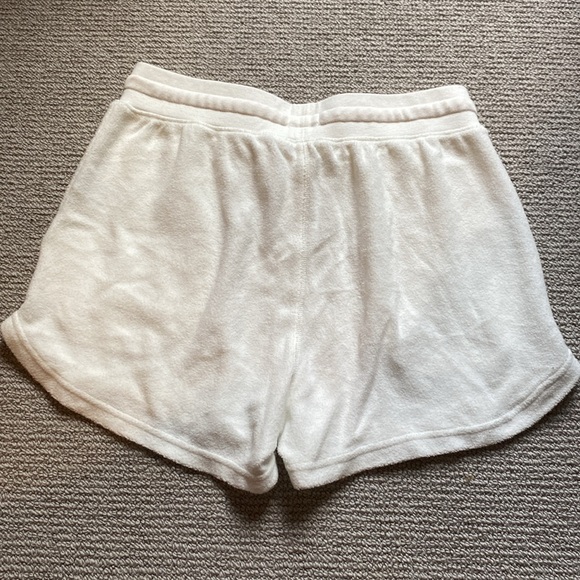 Soft white faherty shorts - Picture 2 of 3